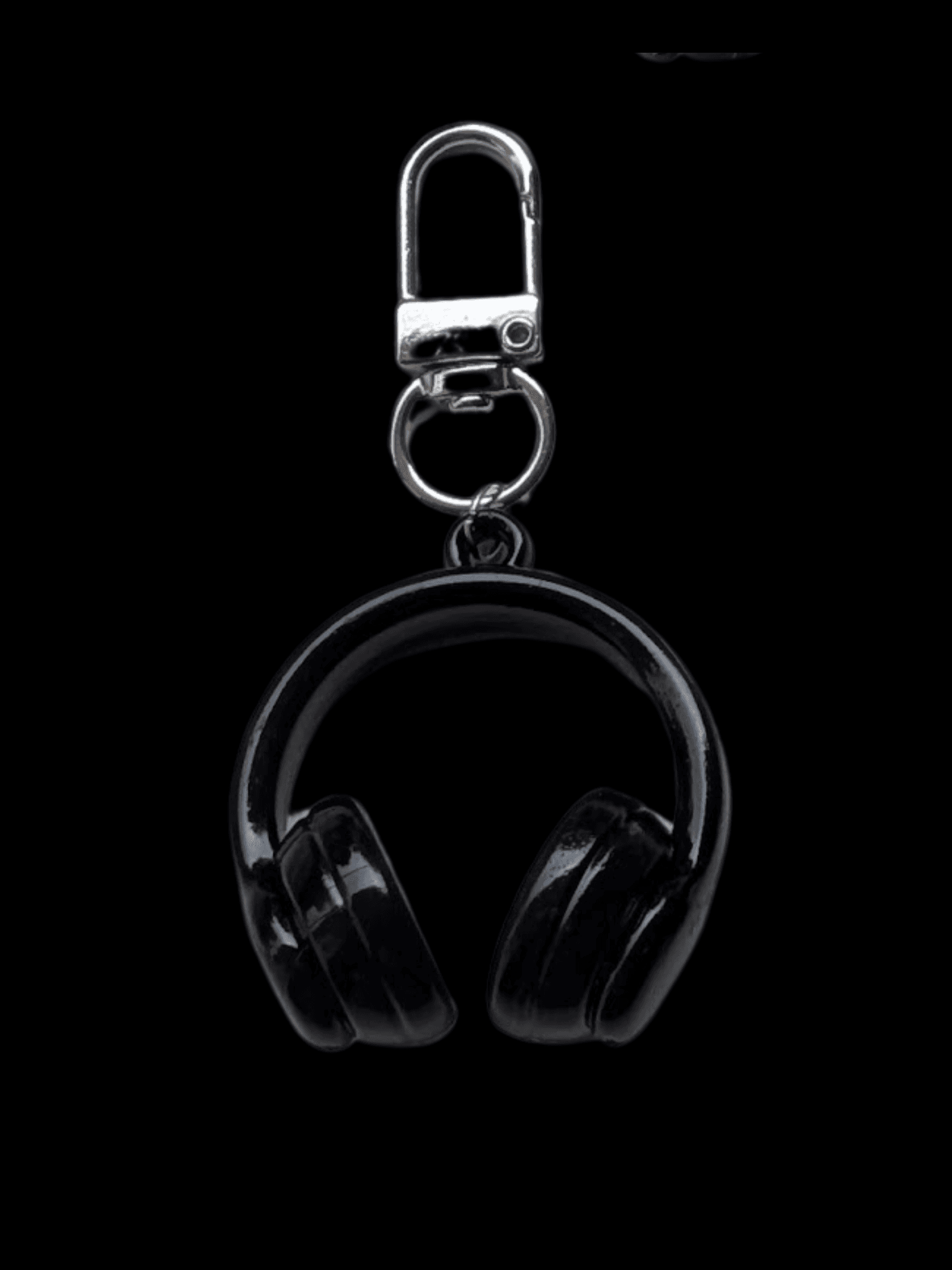 Black Headphone Keychain